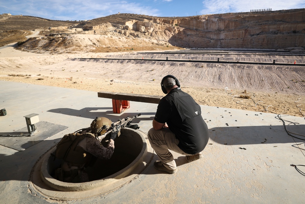 Marines with FASTCENT conduct counter-UAS training