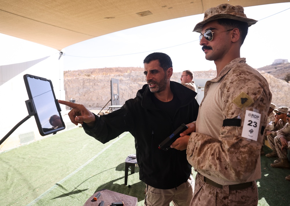 Marines with FASTCENT conduct counter-UAS training