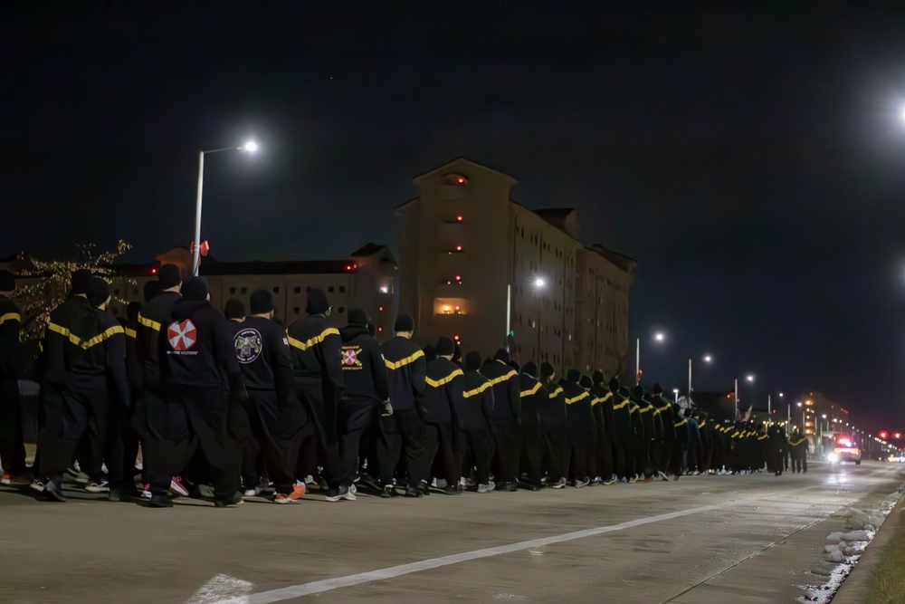 Eighth Army HHBN Battalion Run