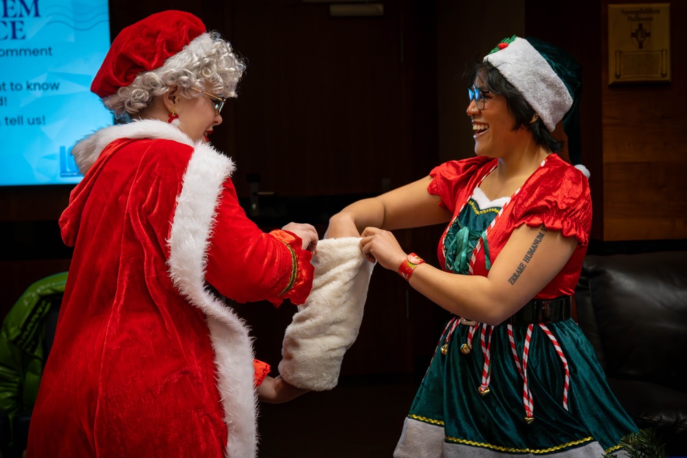 Holiday Magic Shines at Spangdahlem AB Tree Lighting