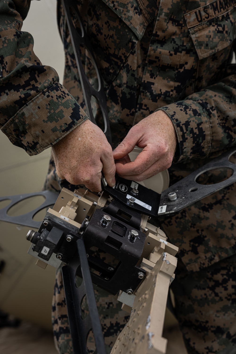 3d Intel Bn Talent Aries 25.1 | Marines Set Up Satellite Communications