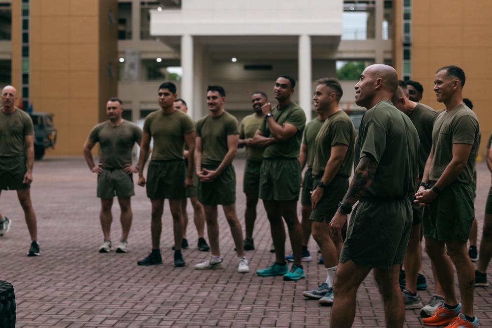 Valiant Mark 24: MRF-SEA, SAF, conduct physical training session