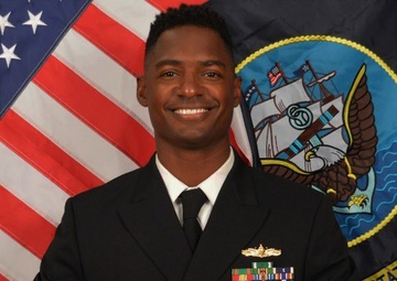 LCDR Wyatt Middleton Bio Photo