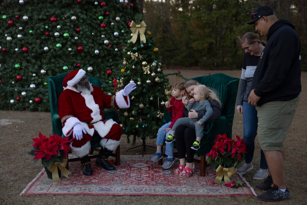 Annual Lights over Onslow Christmas Tree Lighting &amp; Drone Show