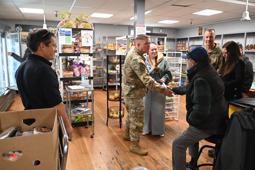 Fort Hunter Liggett donates to Veterans Transition Center Food Pantry