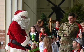 104th Fighter Wing celebrates the holiday season with loved ones