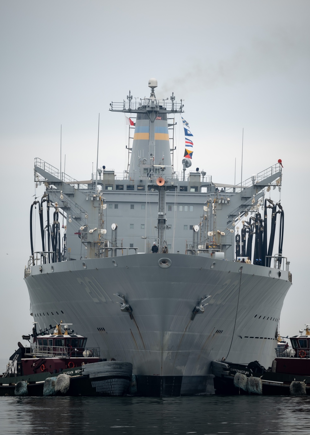 USNS Patuxent Returns Home in Time for Christmas