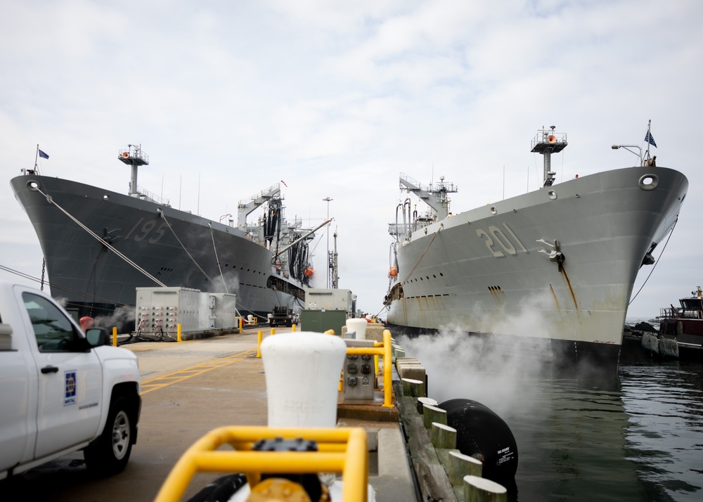 USNS Patuxent Returns Home in Time for Christmas