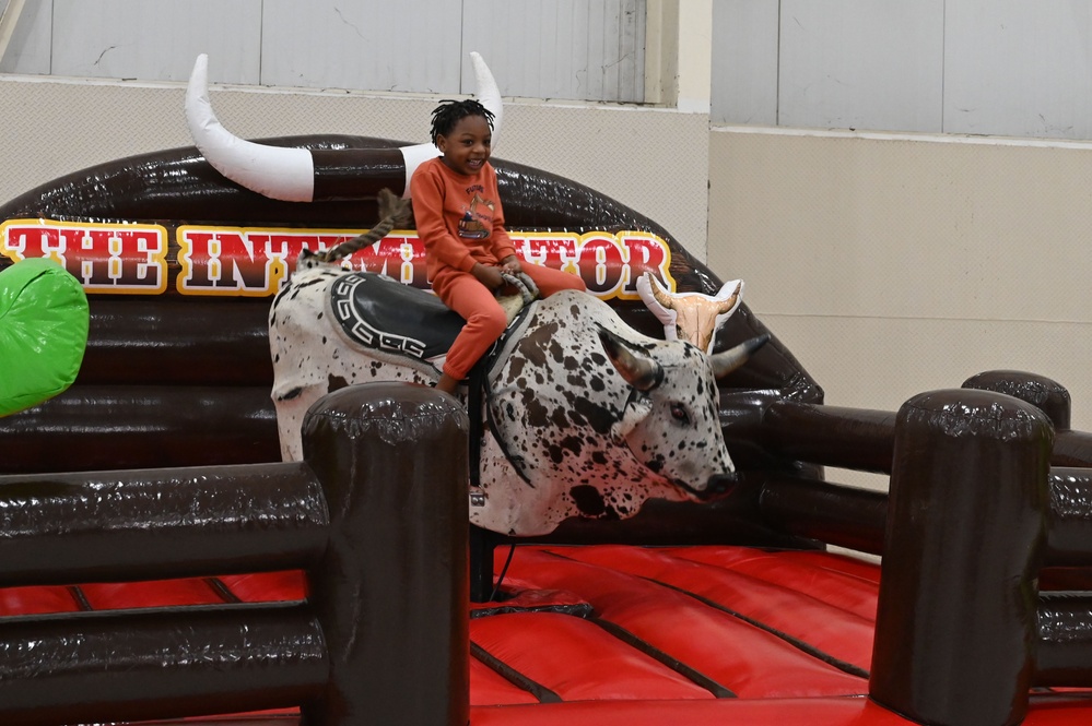 Family Day at the 164th Airlift Wing