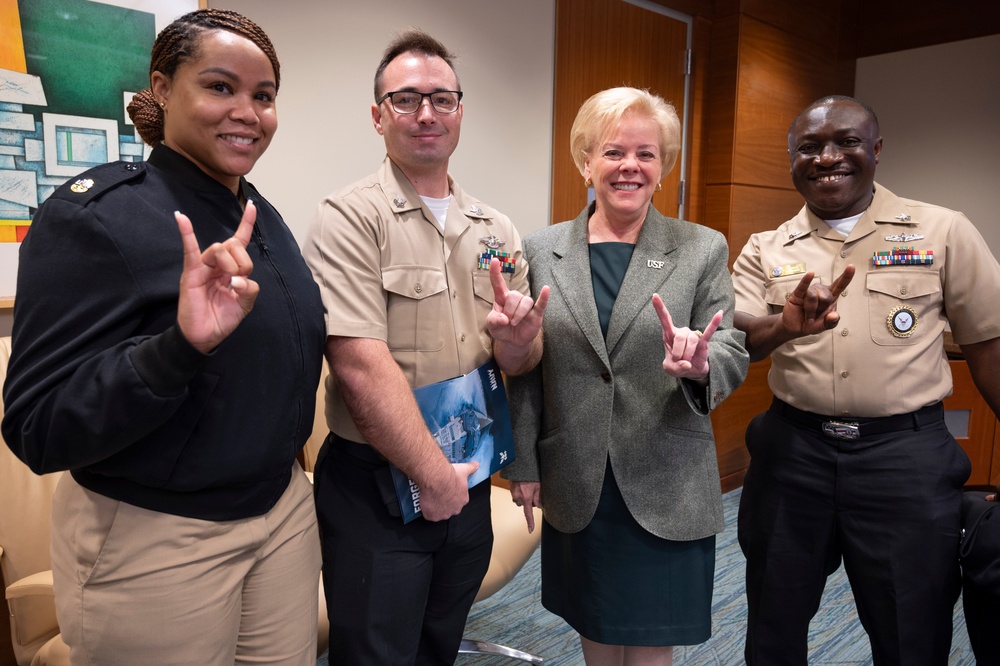 University of Southern Florida welcomes Navy leadership to forge stronger medical ties