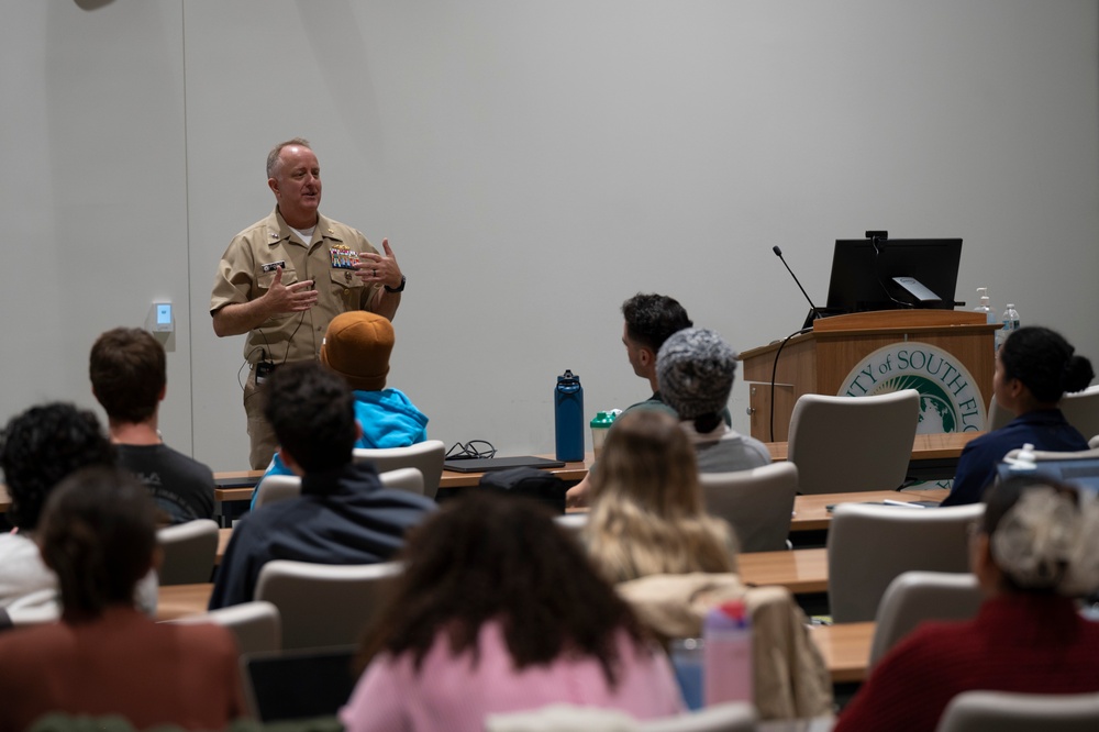 University of Southern Florida welcomes Navy leadership to forge stronger medical ties