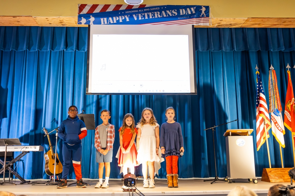 Students honor veterans