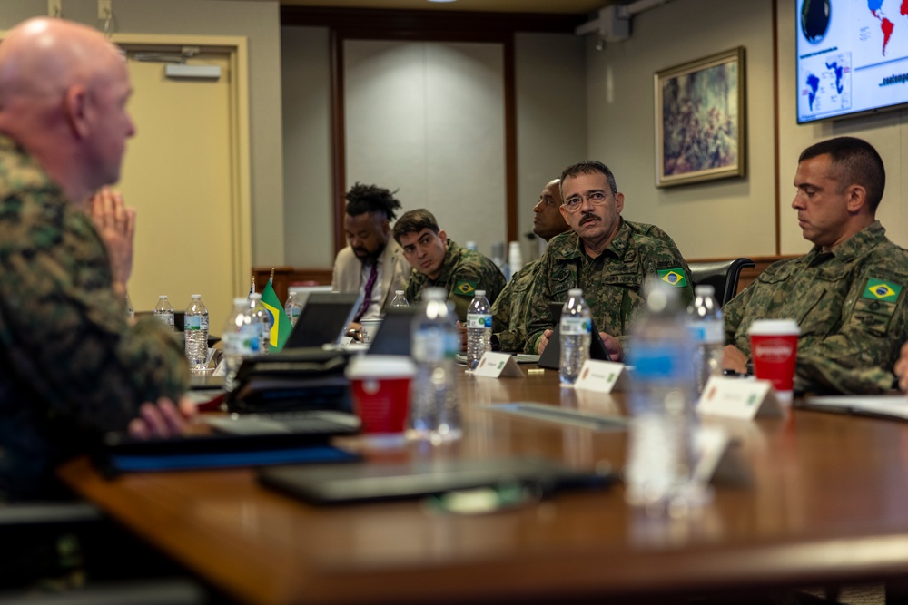 U.S. and Brazilian Marines hold Operational Naval Infantry Committee