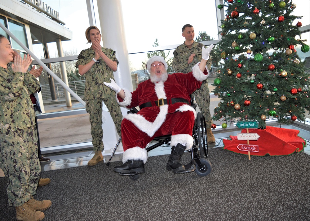 Tree Lighting Ceremony illuminates the holidays at NHB