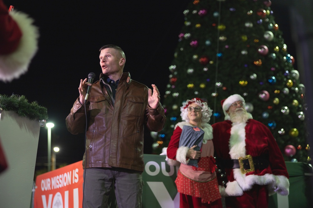 MCAGCC hosts the 2024 Christmas Tree Lighting Ceremony