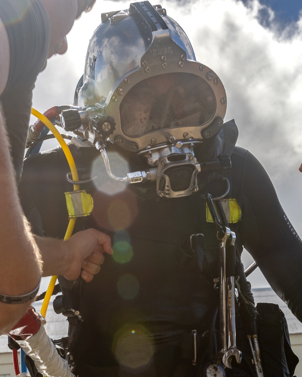 US Army divers train, qualify for Army Salvage Diver Badge