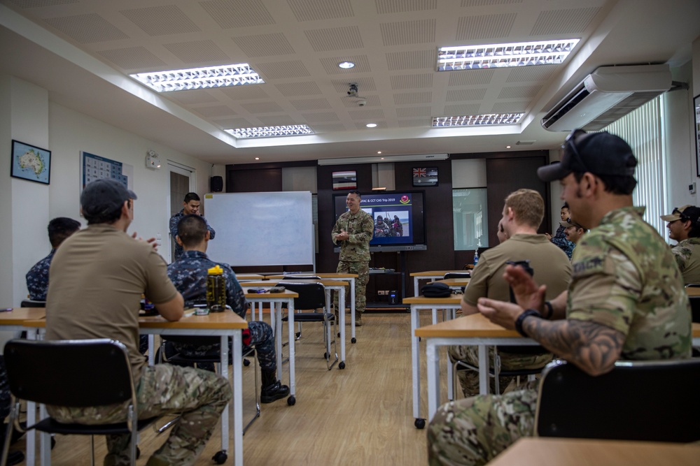 Washington National Guard Senior Leaders visit Royal Thai Armed Forces Combat Controllers