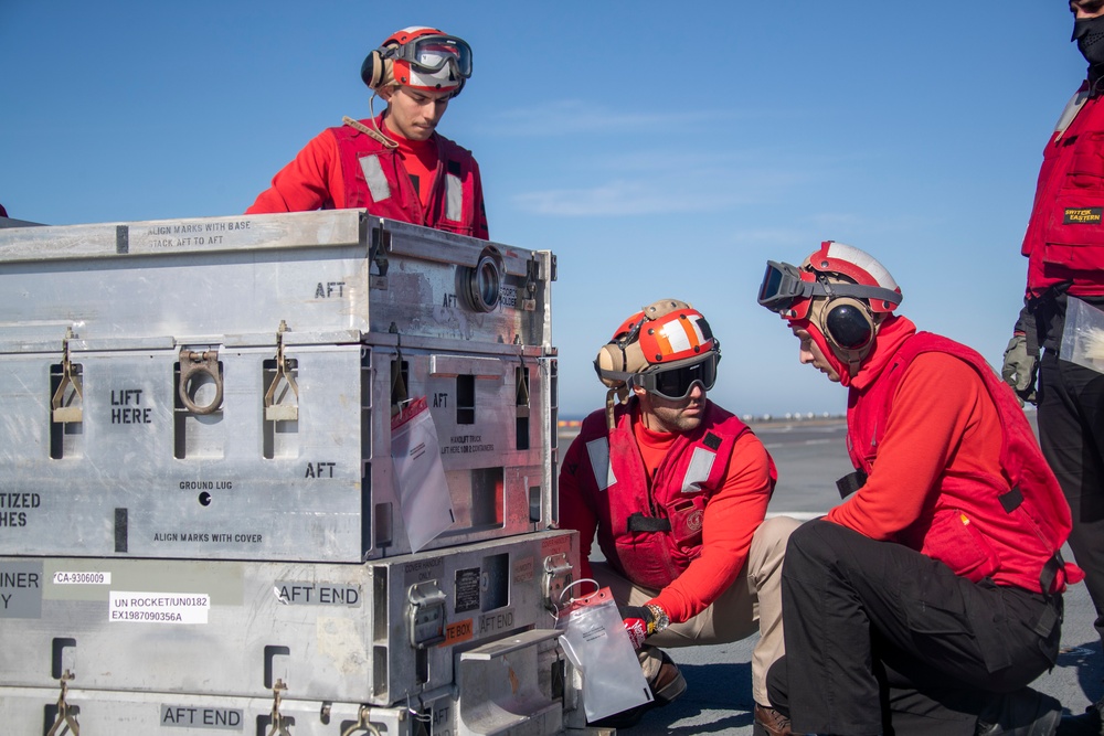 Sailors Conduct a VERTREP