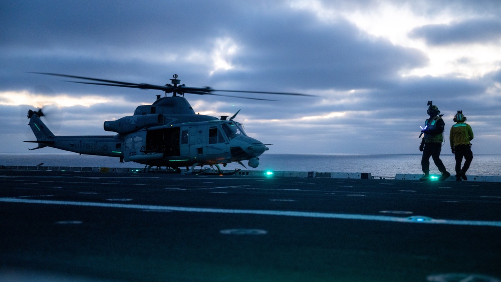 Marines, Sailors conduct joint deck landing qualifications aboard USS Somerset during Steel Knight 24