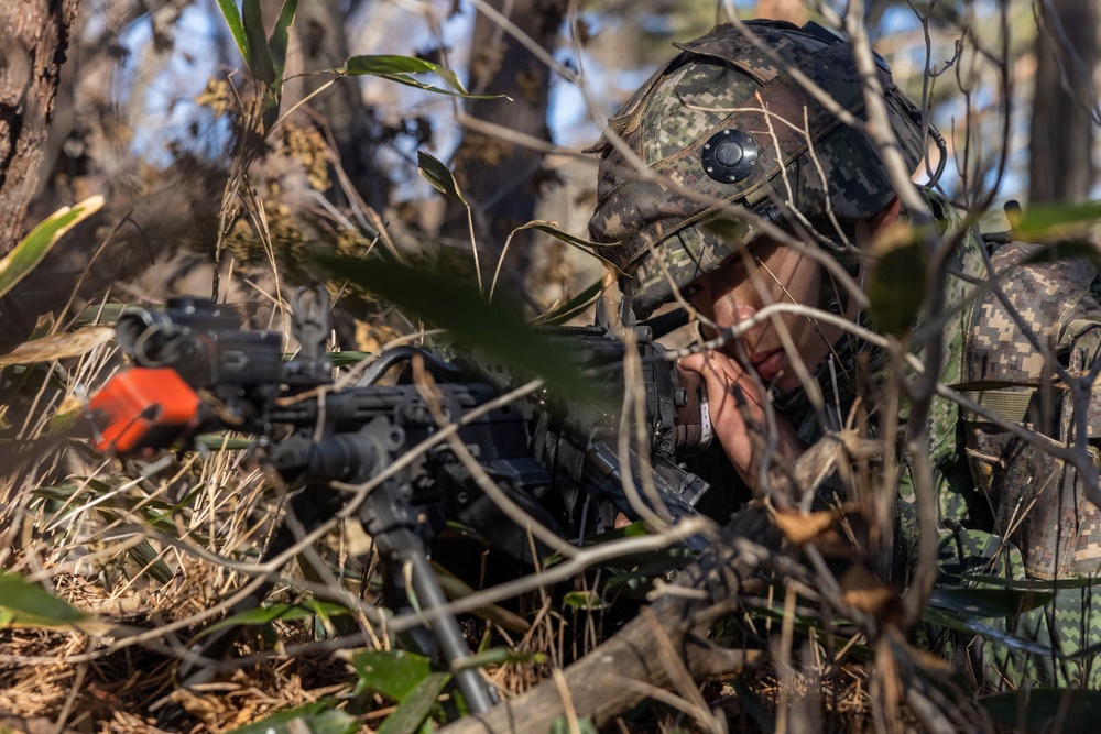 V26 and Republic of Korea Marines Force-on-Force