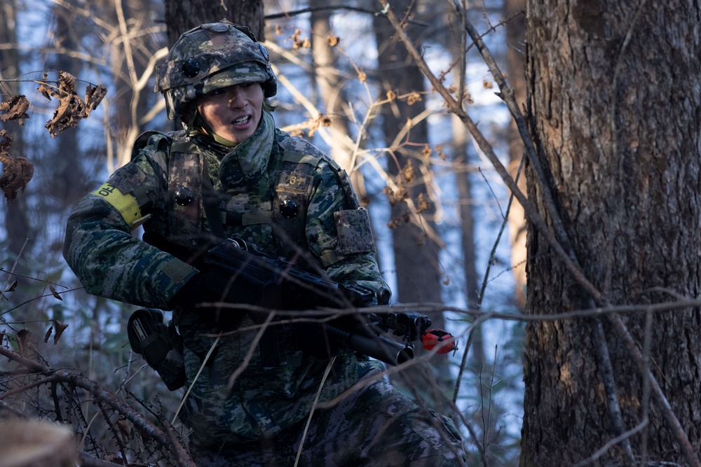 V26 and Republic of Korea Marines Force-on-Force