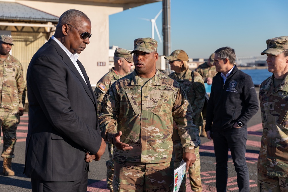 U.S. Secretary of Defense Lloyd Austin visits servicemembers in Japan; thanks U.S. Army’s 5th Composite Watercraft Company