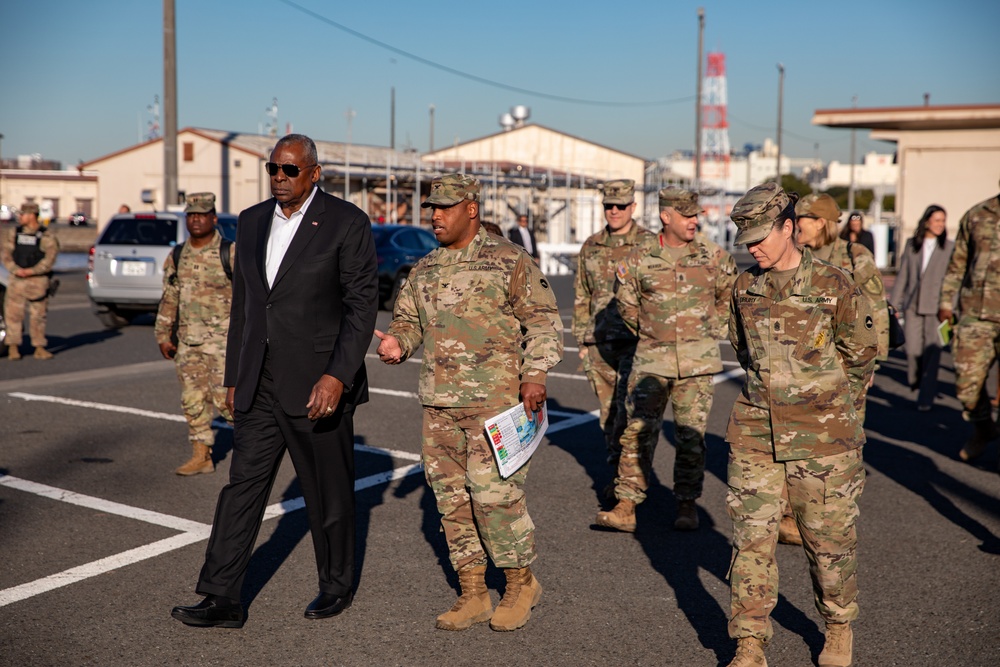 U.S. Secretary of Defense Lloyd Austin visits servicemembers in Japan; thanks U.S. Army’s 5th Composite Watercraft Company