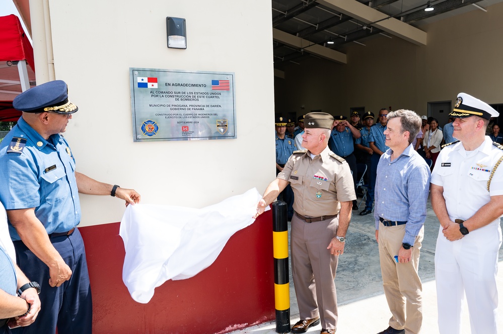 U.S. Embassy presents first fire station in Darien region