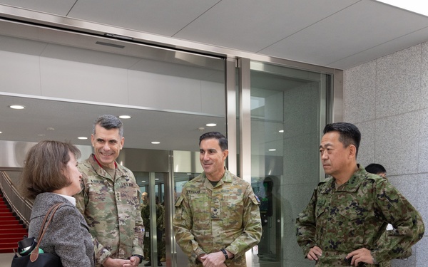 Yama Sakura 87: Secretary of Defense Visits Camp Asaka
