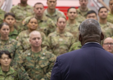 Yama Sakura 87: Secretary of Defense Lloyd J. Austin III visits Camp Asaka, Japan