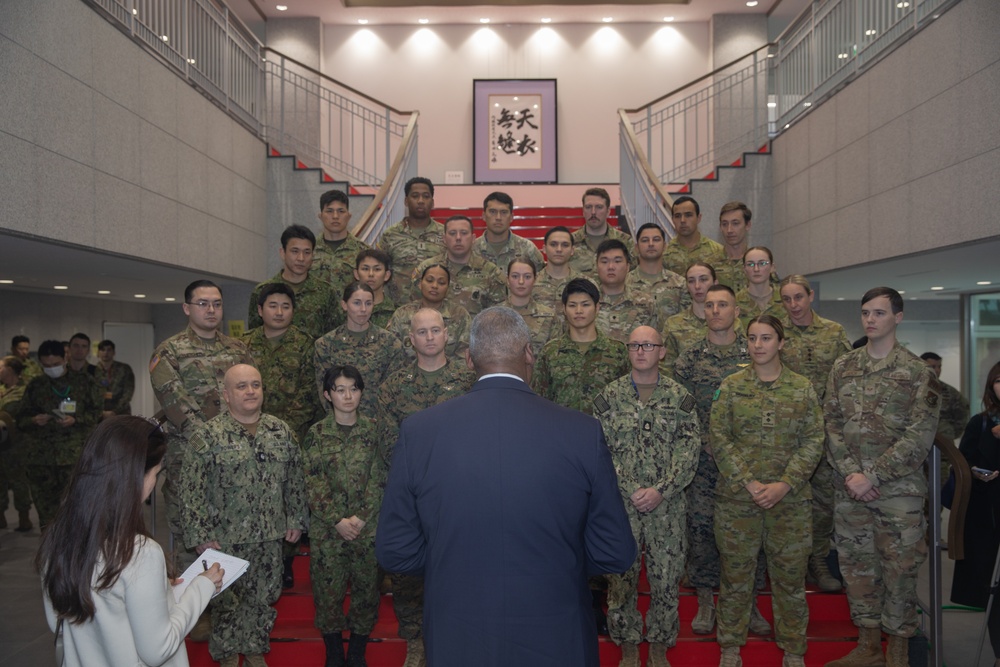 Yama Sakura 87: U.S. Secretary of Defense Lloyd J. Austin III visits Camp Asaka, Japan