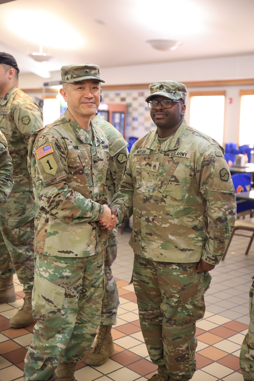 CG Pak Recognizes Sustainer Grill Staff for Thanksgiving Efforts