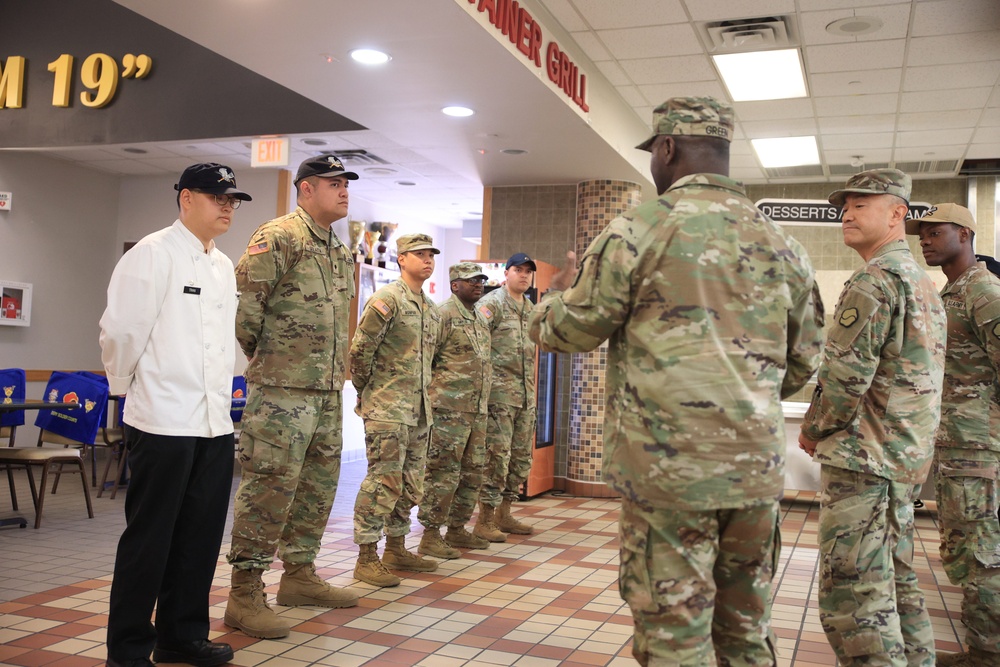 CG Pak Recognizes Sustainer Grill Staff for Thanksgiving Efforts