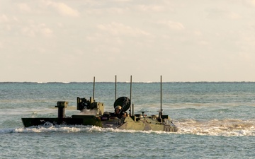 Amphibious Combat Vehicle Tide Training