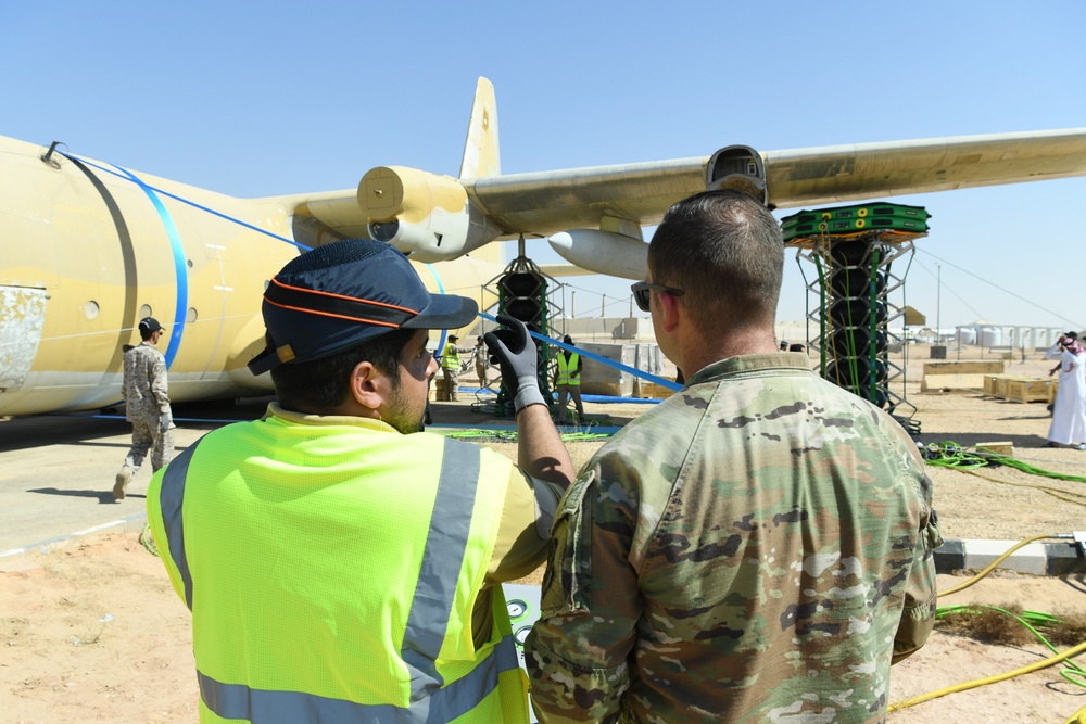 378th EMXS Airmen Assist Host Nations Partners Evaluate New Aircraft Recovery Technology
