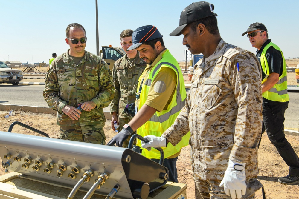 378th EMXS Airmen Assist Host Nations Partners Evaluate New Aircraft Recovery Technology