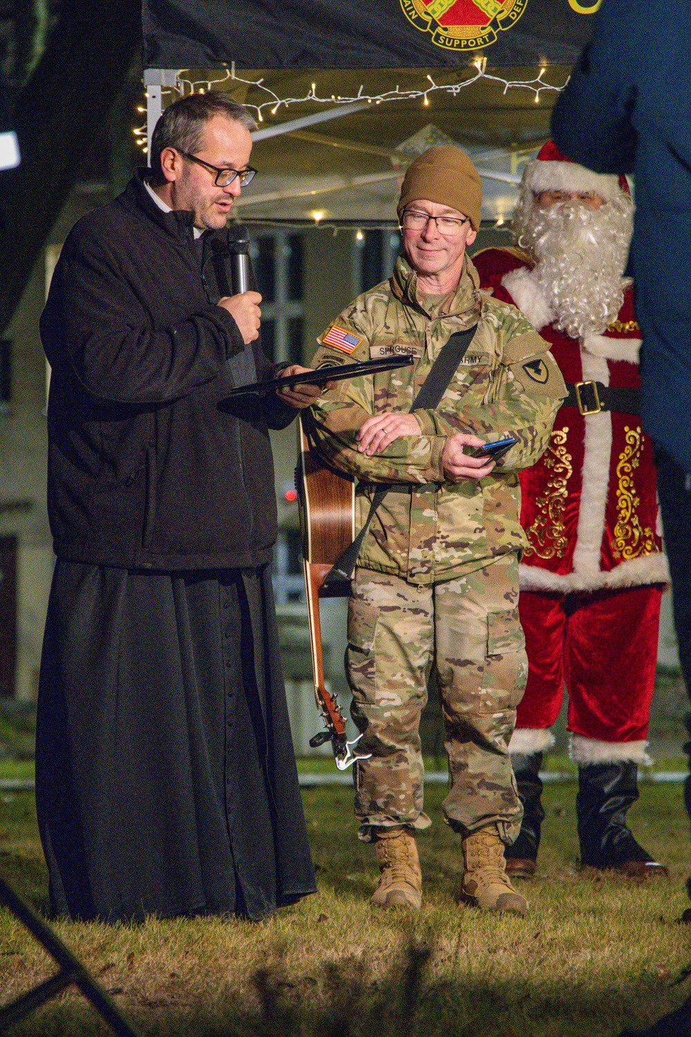 USAG Poland hosts inaugural tree lighting