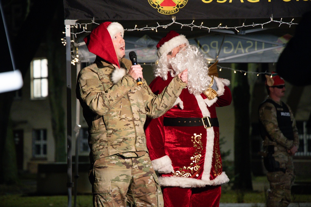 USAG Poland hosts inaugural tree lighting