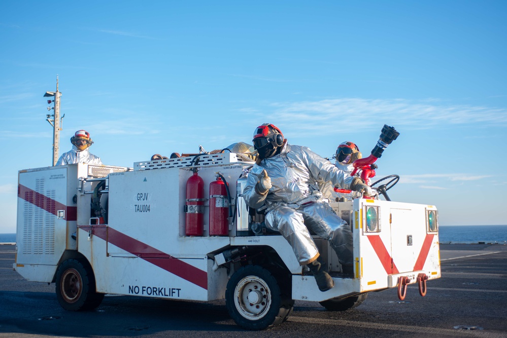 USS Ronald Reagan (CVN 76) conducts flight deck drills