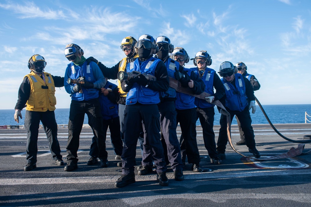 USS Ronald Reagan (CVN 76) conducts flight deck drills