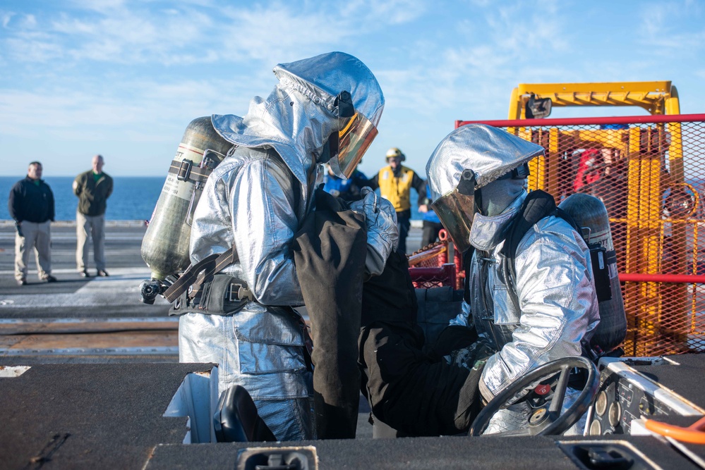 USS Ronald Reagan (CVN 76) conducts flight deck drills