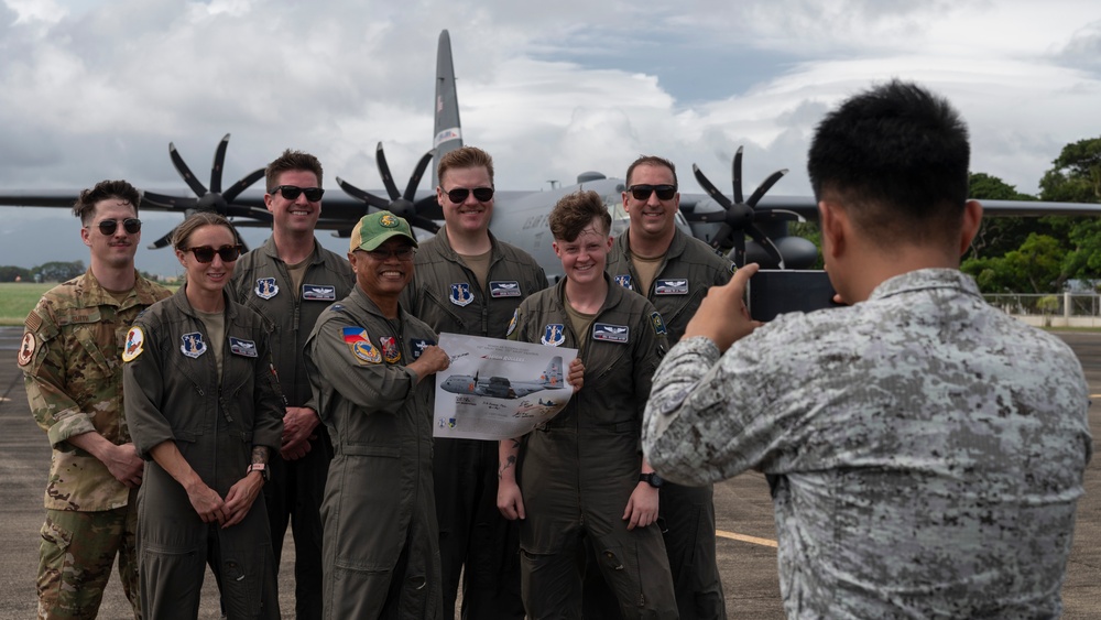 Strengthening Partnerships: U.S. and Philippine Air Forces Execute Dynamic Force Employment Training in the Philippines