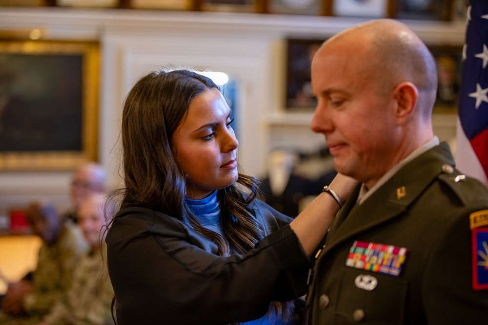 Mass. Guard Officer Receives His Star