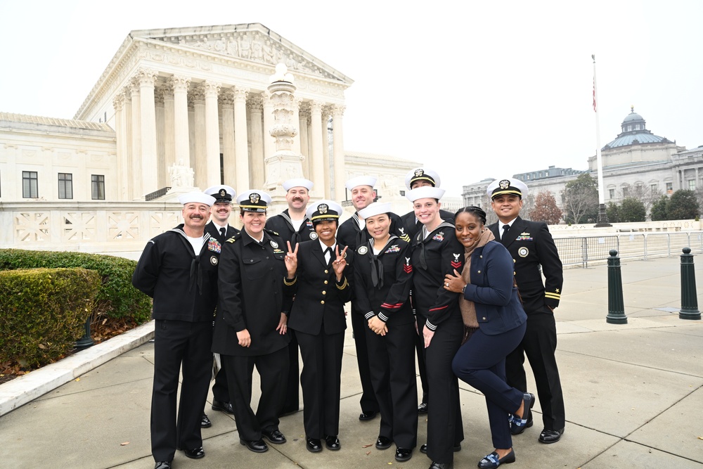 Navy Recruiters of the year tour the U.S. Capitol