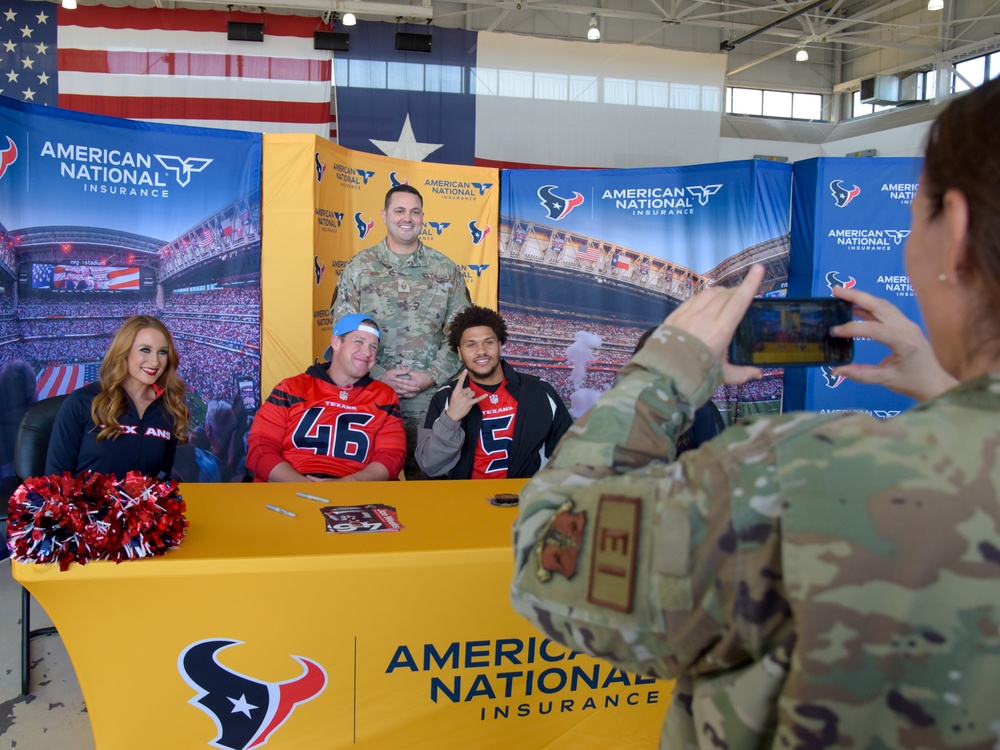 Houston Texans visit the 147th Attack Wing