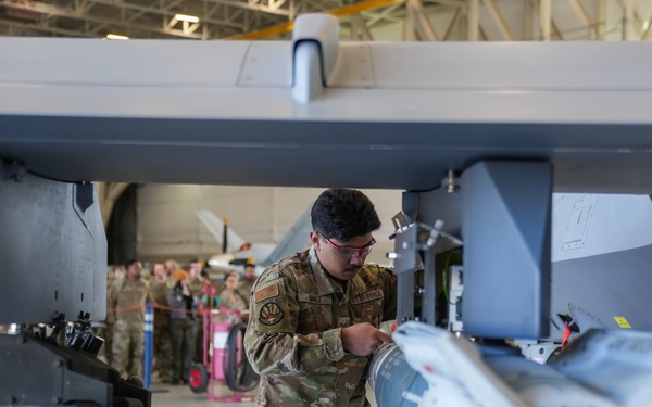 Load Crew Comp Tiger AMU vs. Reaper AMU