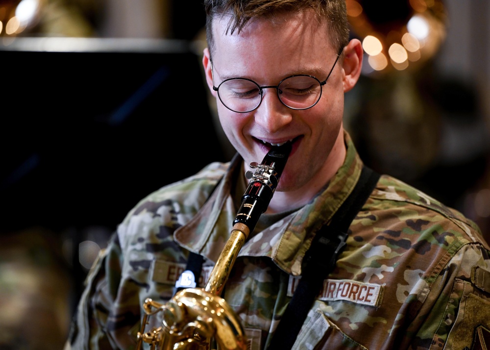 Airmen of Note: Spreading holiday cheer, honoring tradition