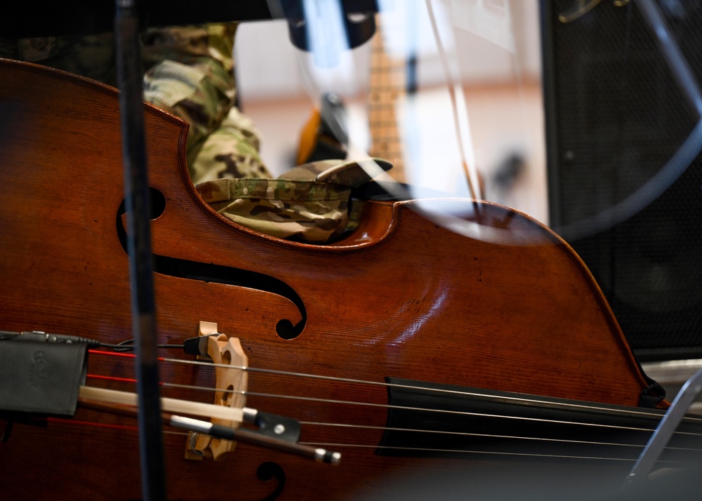 Airmen of Note: Spreading holiday cheer, honoring tradition