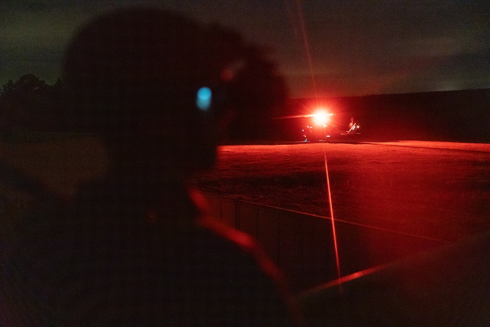 Marines With 3rd Force Reconnaissance execute Tactical Air Control Party