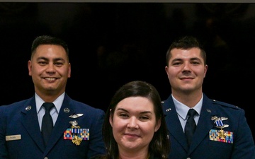 914th Aeromedical Evacuation Squadron Airmen receive the Distinguished Flying Cross Award